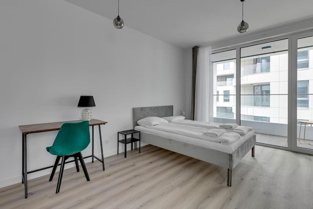 Studio Sw Piotra W Gdyni By Grand Apartments Gdynia Luaran gambar