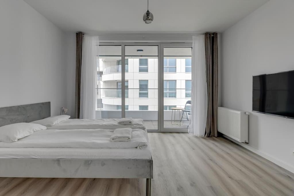 Studio Sw Piotra W Gdyni By Grand Apartments Gdynia Luaran gambar